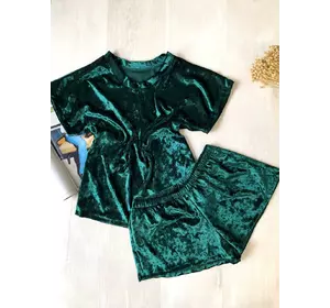 Женская велюровая пижама шорты и футболка зеленая