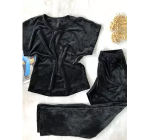 Плюшевая женская пижама штаны и футболка черный